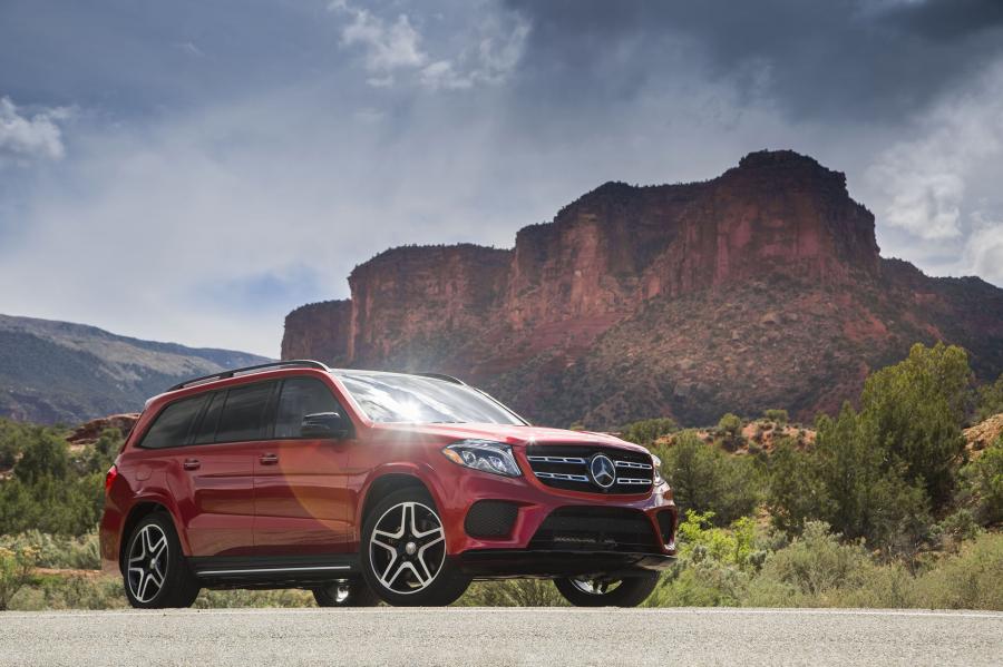  Mercedes-Benz GLS550 4Matic AMG Line 2016 года  (фото 20 из 33)